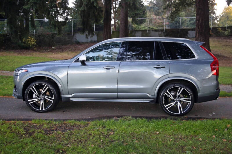 2017 Volvo XC90 T5 R-Design
