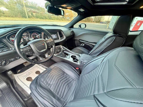 2015 Dodge Challenger SXT