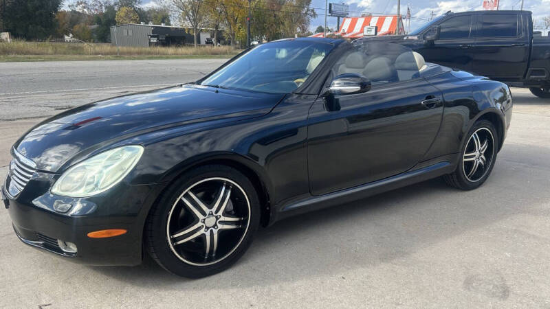 2005 Lexus SC 430's photo