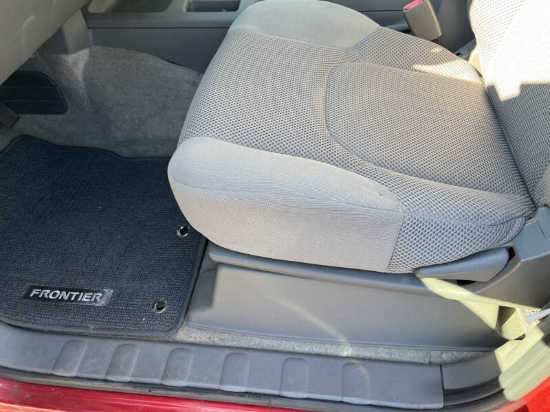 2012 Nissan Frontier SV V6