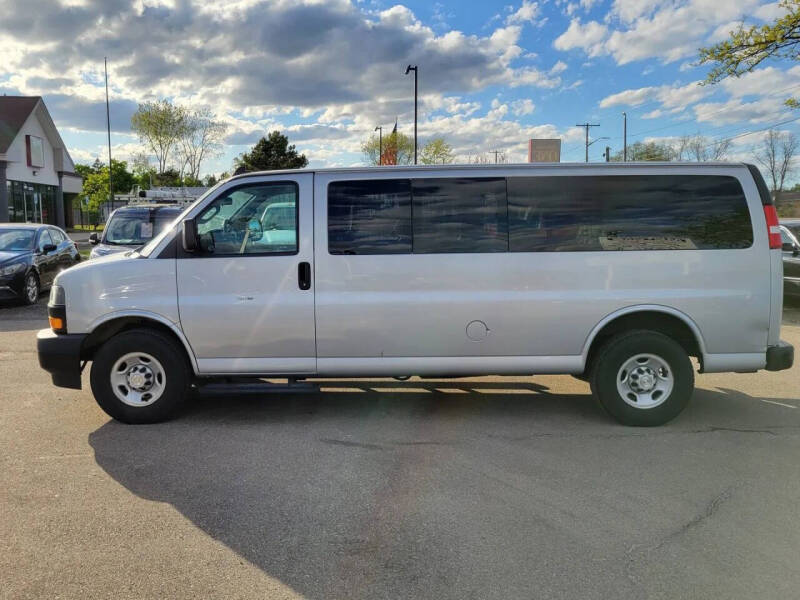 2020 Chevrolet Express LS 3500