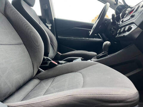 2013 Kia Rio 5-Door LX