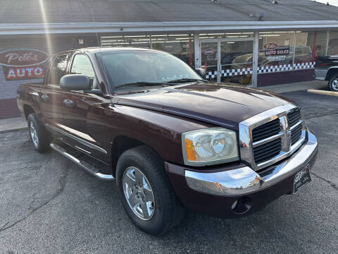 2005 Dodge Dakota for sale at PETE'S AUTO SALES LLC - Middletown in Middletown OH