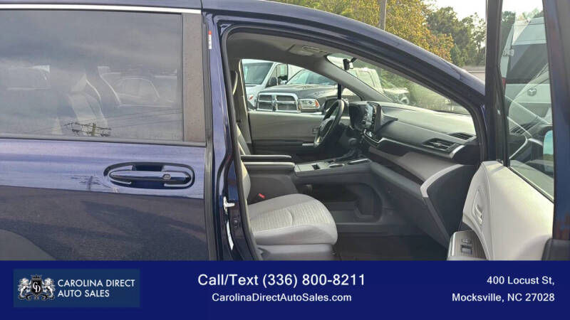 2021 Toyota Sienna LE 8-Passenger