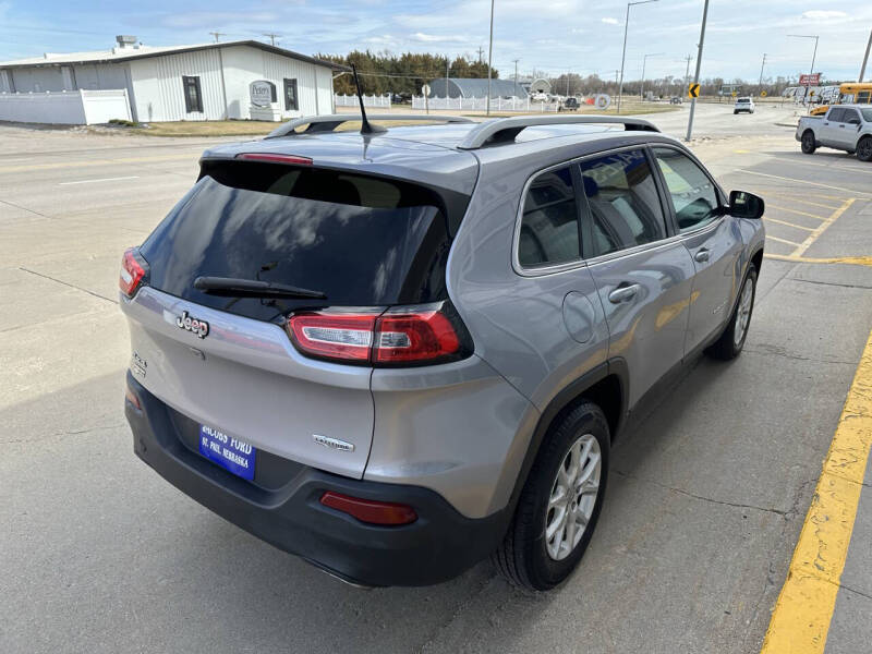 Used 2018 Jeep Cherokee Latitude Plus with VIN 1C4PJMLX5JD514898 for sale in Saint Paul, NE