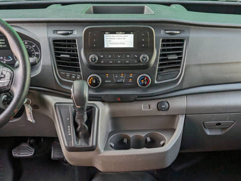 2024 Ford Transit 250