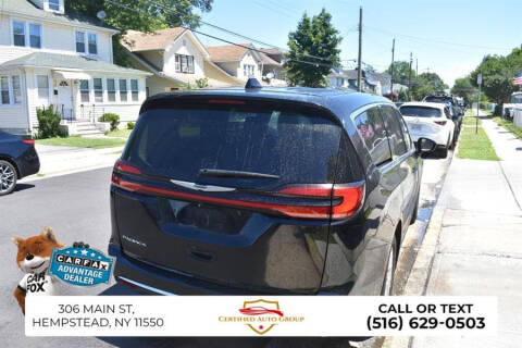 2024 Chrysler Pacifica Touring L
