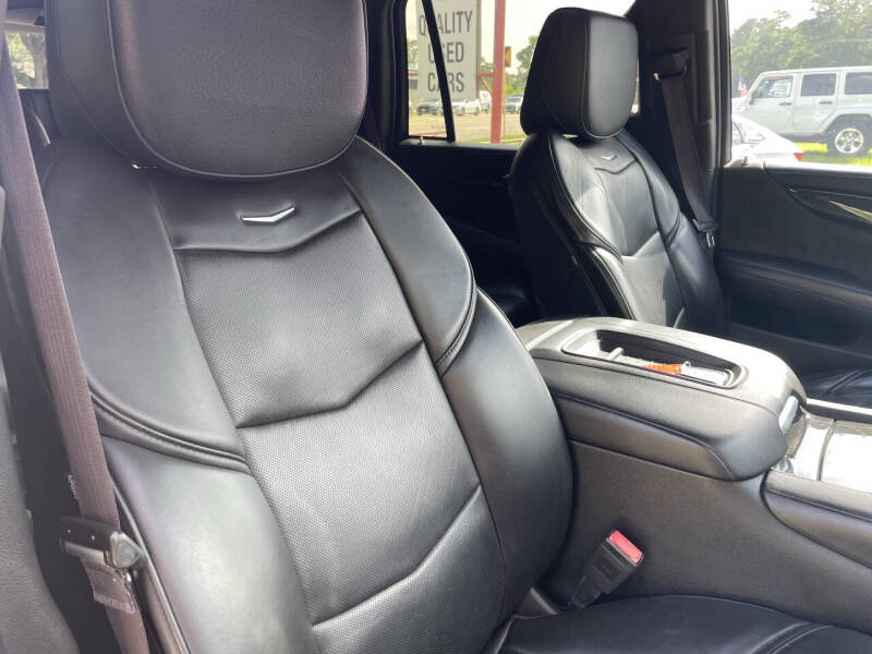 2016 Cadillac Escalade Platinum