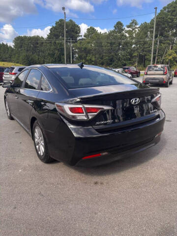 2017 Hyundai Sonata Hybrid SE