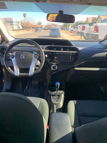 2016 Toyota Prius c Two