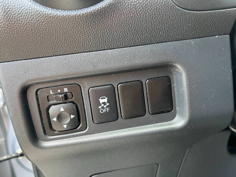 2020 Mitsubishi Mirage ES
