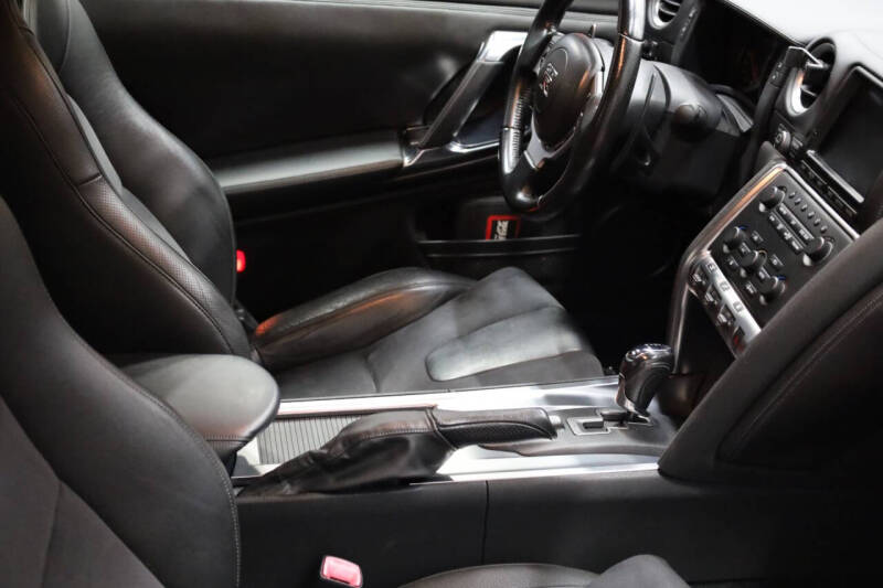 2009 Nissan GT-R Premium