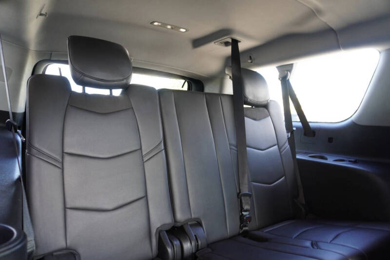 2020 Cadillac Escalade ESV Luxury