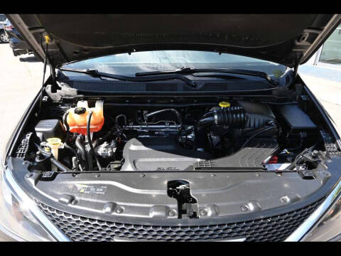 2021 Chrysler Voyager LXi