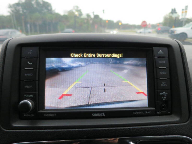 2016 Chrysler Town and Country S