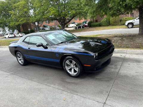 2015 Dodge Challenger SXT