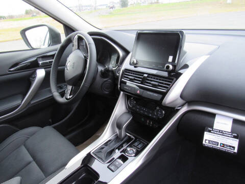 2026 Mitsubishi Eclipse Cross SE