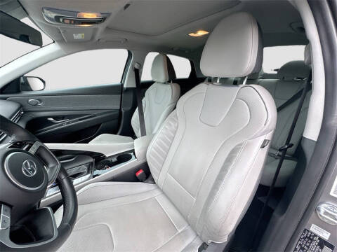 2023 Hyundai Elantra Hybrid Limited