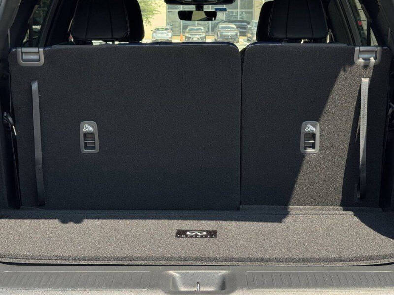 2026 Infiniti QX60 Sport