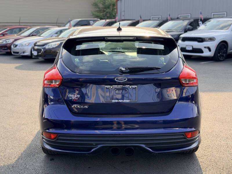 2017 Ford Focus ST
