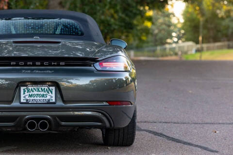 2021 Porsche 718 Boxster