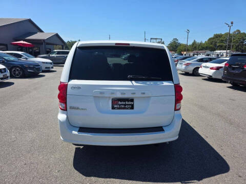 2013 Dodge Grand Caravan SE