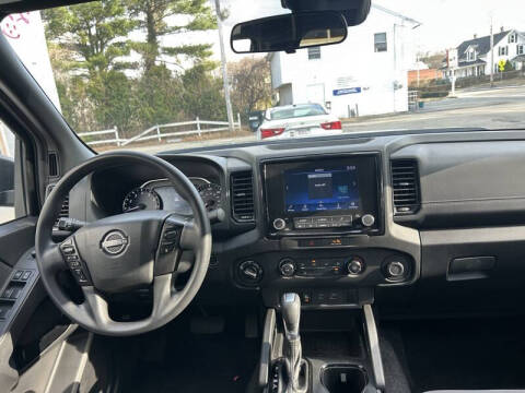 2023 Nissan Frontier S