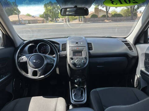 2013 Kia Soul +