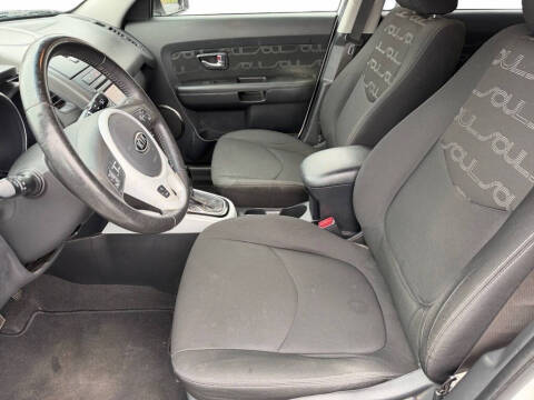 2012 Kia Soul +
