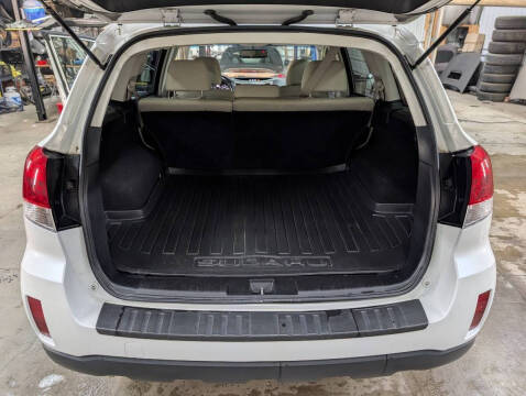 2011 Subaru Outback 2.5i Premium