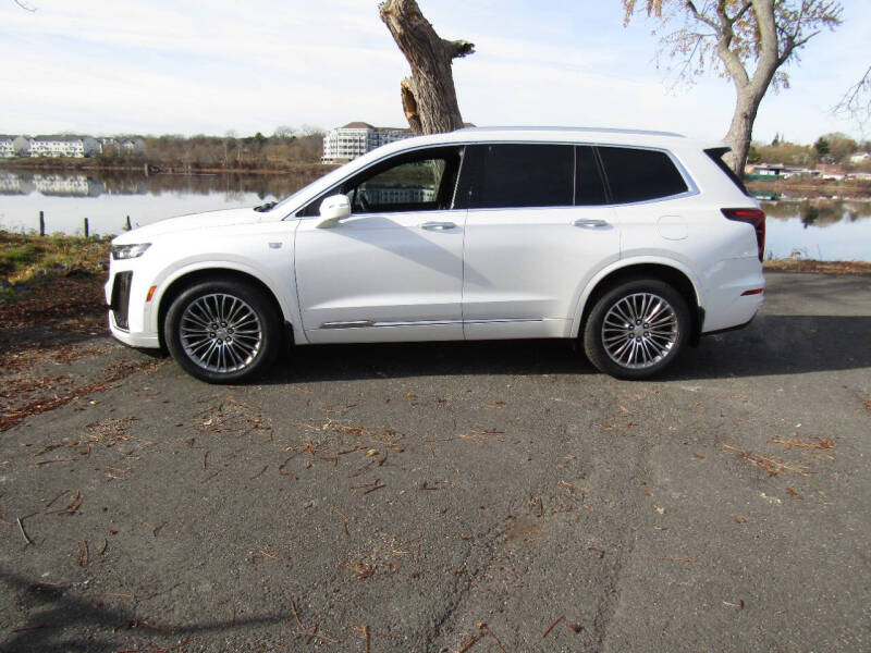 2020 Cadillac XT6 Premium Luxury photo 4