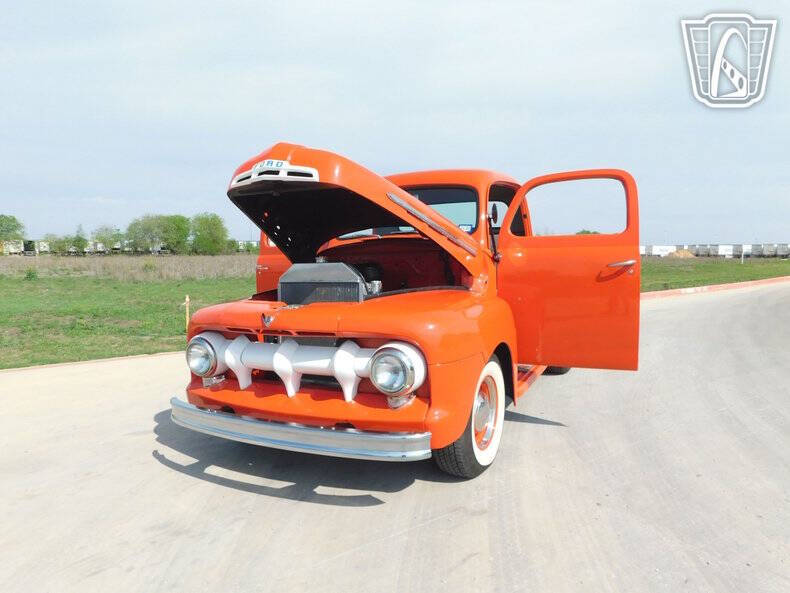 1951 Ford F-1