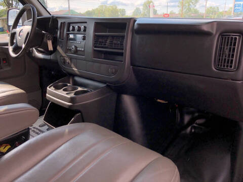 2014 GMC Savana 3500