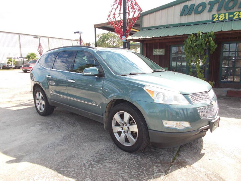 2009 Chevrolet Traverse for sale at MOTION TREND AUTO SALES in Tomball TX