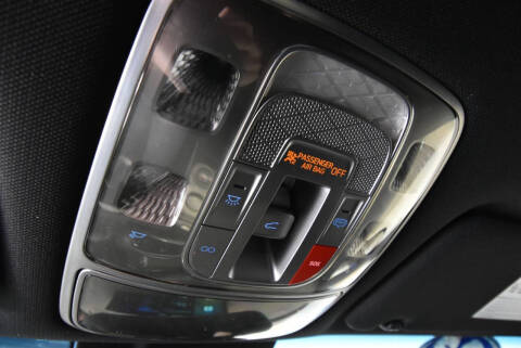 2023 Genesis GV70 2.5T Standard