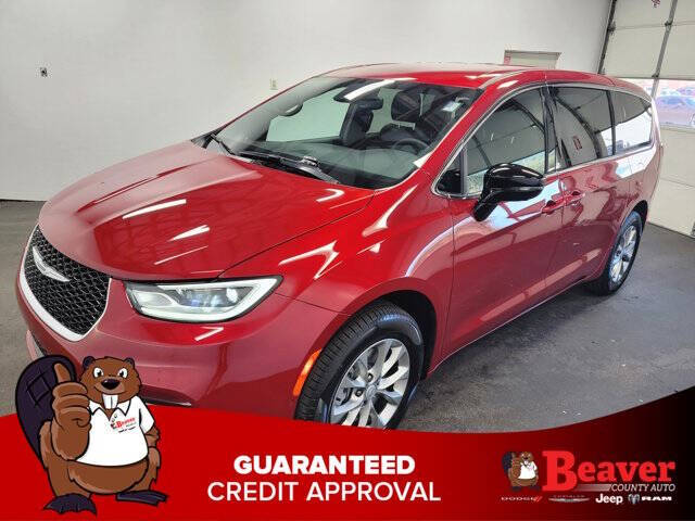 2026 Chrysler Pacifica Select