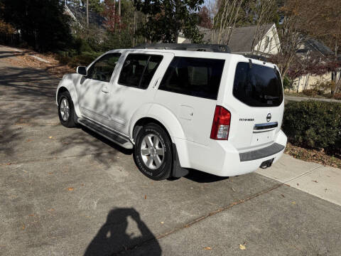 2011 Nissan Pathfinder SV