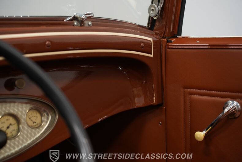 1932 Chrysler Cirrus
