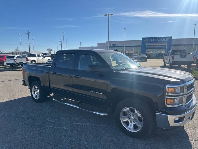 Used 2015 Chevrolet Silverado 1500 LT with VIN 3GCUKREC9FG504036 for sale in Bloomington, IL