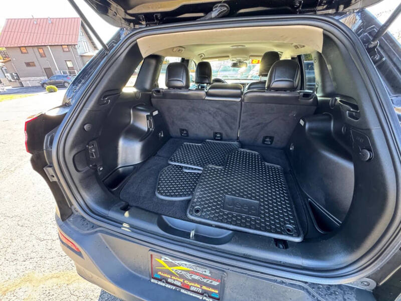 2018 Jeep Cherokee Latitude Plus