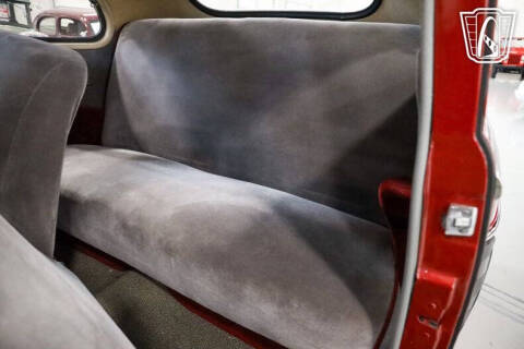1947 Ford Deluxe