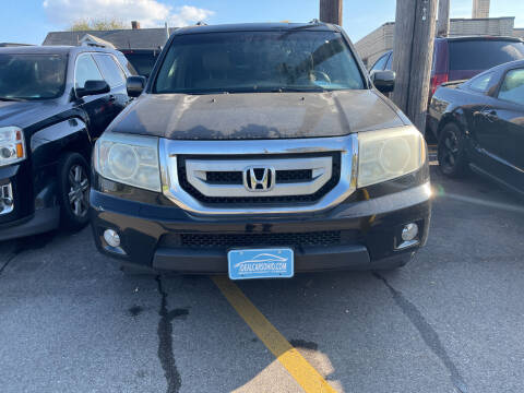 2009 Honda Pilot for sale at Ideal Cars in Hamilton OH