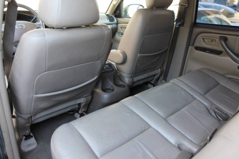 2003 Toyota Sequoia Limited