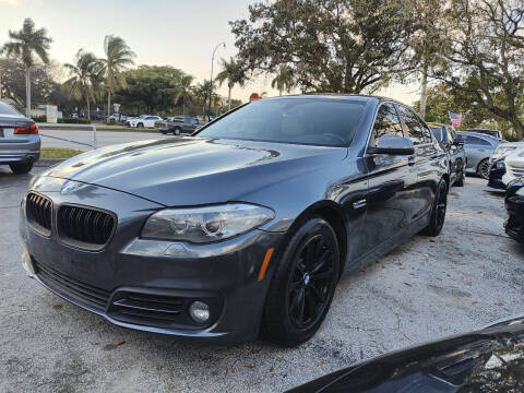 2016 BMW 5 Series 528i