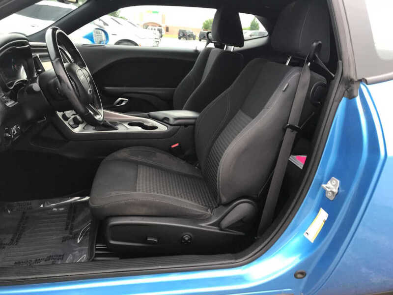 2019 Dodge Challenger SXT