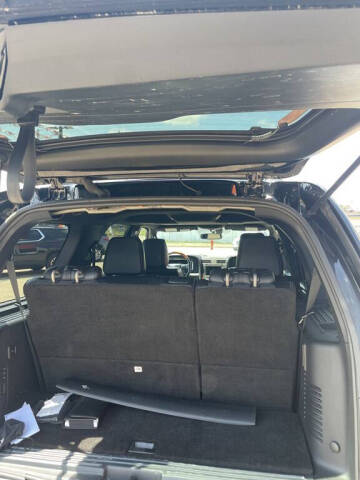 2017 Lincoln Navigator Select