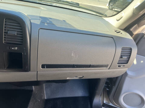 2009 Chevrolet Silverado 1500 Work Truck