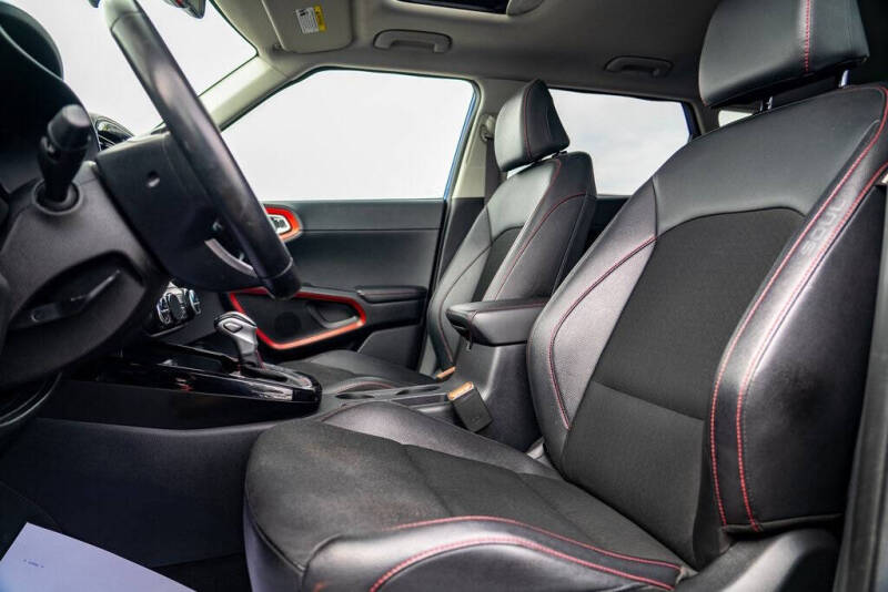 2023 Kia Soul GT-Line