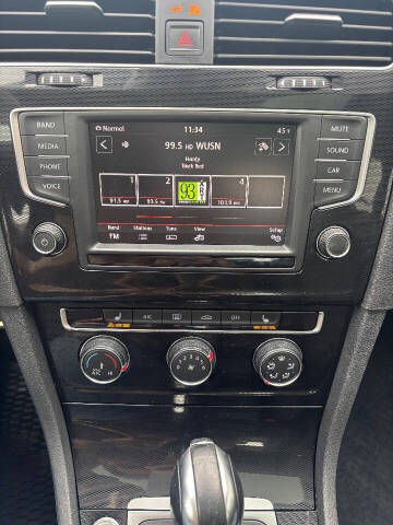 2016 Volkswagen Golf GTI SE