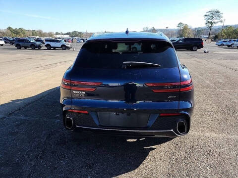 2022 Genesis GV70 2.5T Standard